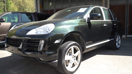 Auf Schnäppchenjagd bei der Autoversteigerung