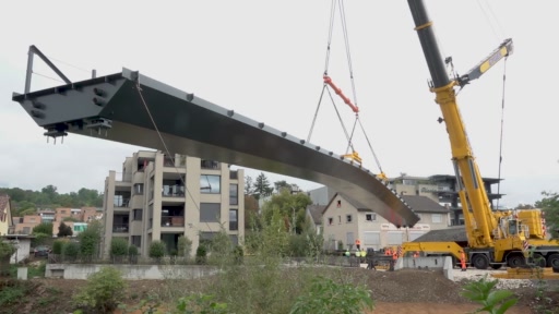 58 Tonnen Stahl: Der neue Norimattsteg in Laufen