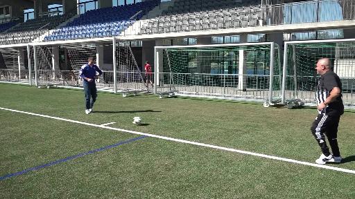 Der FC Srbija freut sich über neuen FCB-Trainer